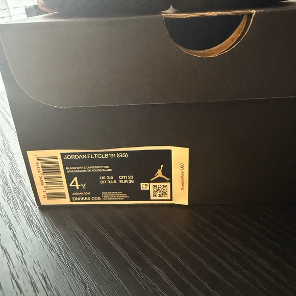 Jordan 11 Retro GS “Cool Grey” (2021) Size Y3.5 - Picture 7 of 10
